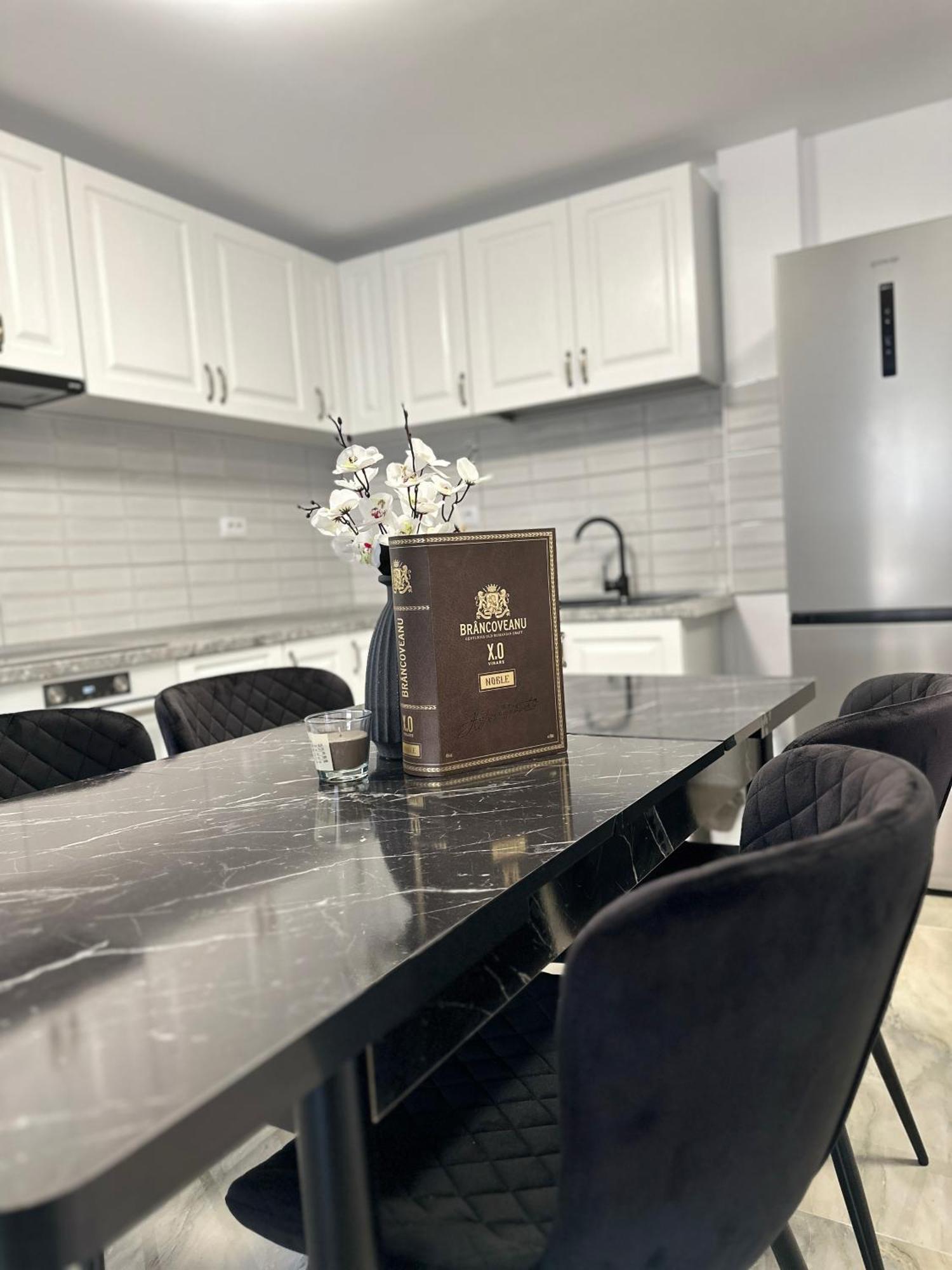 טרגובישטה Enk Residence מראה חיצוני תמונה